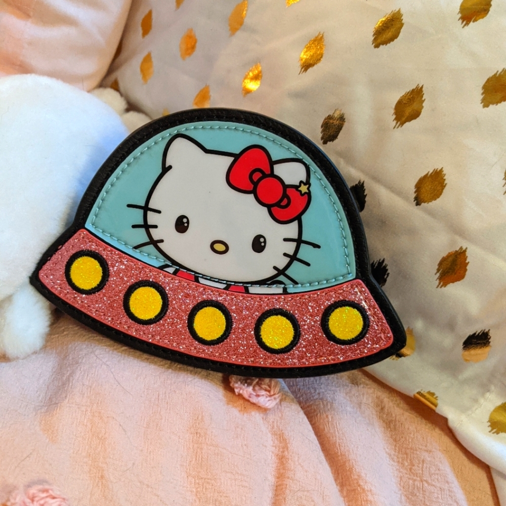 Loungefly Hello Kitty Spaceship Coin Purse
